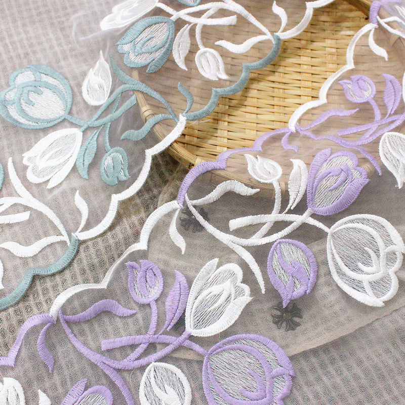 幅25cm x 長さ180cm チューリップ フローラル 刺繍 チュール レース 生地トリム 幅25cm x 長さ180cm チューリップ フローラル 刺繍 チュール レース 生地トリム