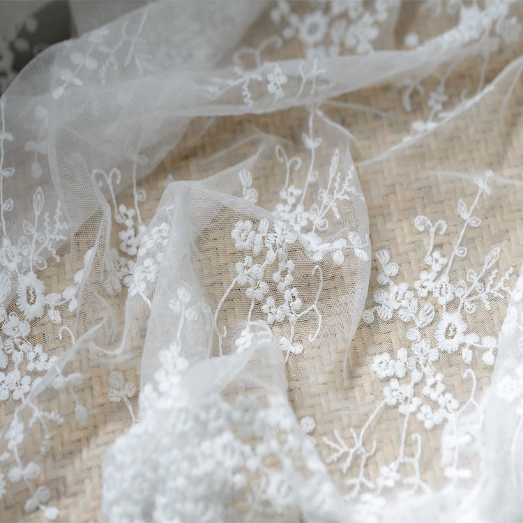 53 インチ幅枝花刺繍コットン レース生地ヤード – iriz Lace