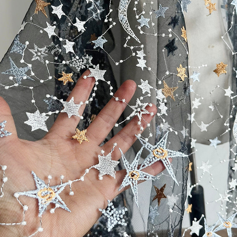 チュール×フラワー刺繍ブラウス | outlet | axes femme online shop