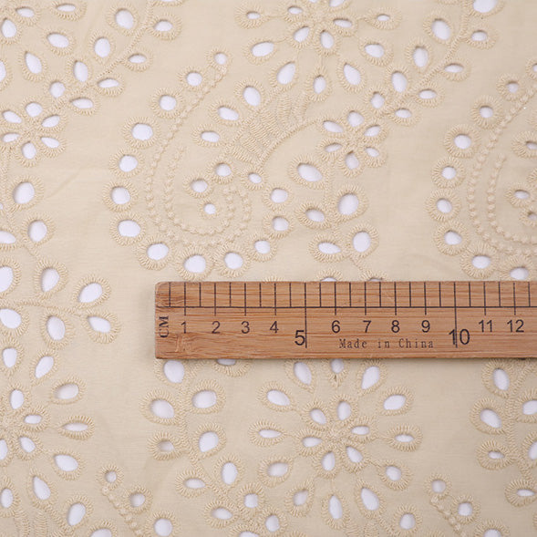 2 Yards of 19cm Width Floral Embroidered Cotton Eyelet