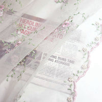 130cm 幅鮮やかなピンクの花刺繍レース生地ヤード