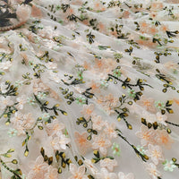 幅135cm×長さ90cm 高級感のある鮮やかなカラフルな枝花刺繍レース生地