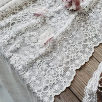 幅120cm×長さ90cm ヴィンテージ花柄刺繍レース生地