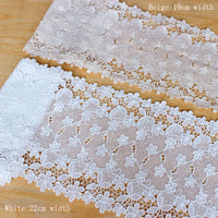 2ヤードの優れた花の刺繍の水溶性の化学レースの生地のトリム
