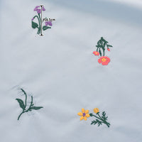 幅142cm×長さ95cm 小枝花刺繍コットン生地