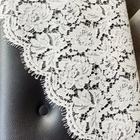 幅155cm x 長さ150cm 中空まつげ花刺繍ケミカルレース生地