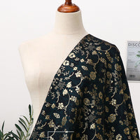 幅145cm×長さ95cm つる花金型押し先染めジャカード生地