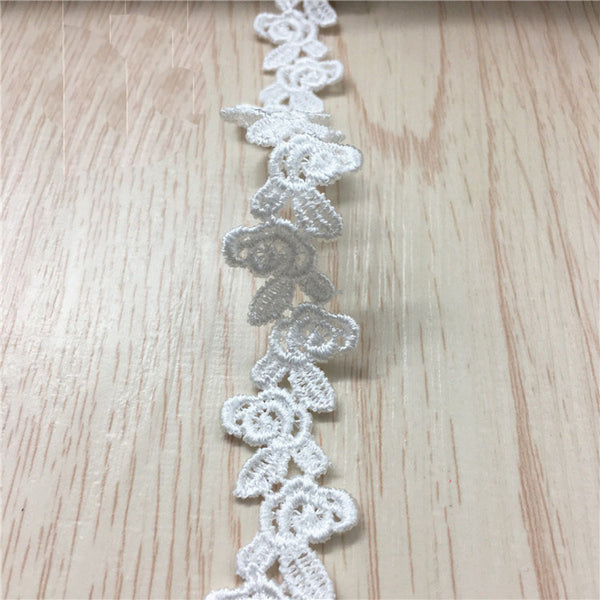 4.5 yards x 1.8cm Width Premium Rose Water Soluble Lace Ribbon