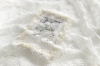 幅125cm x 長さ95cm プレミアム水溶性ケミ​​カル中空デイジー花柄刺繍レース生地