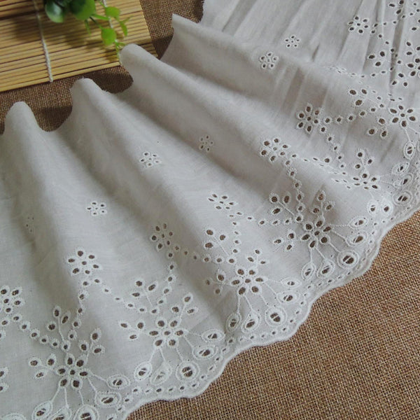 3 Yards of 18cm Width Vintage Cotton Embroidery Eyelet Lace Fabric Trim