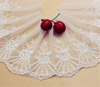 5 Yards of 14cm Width Floral Lace Fringe Trim