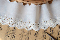 3 Yards of 8cm Width Daisy Embroidery Cotton Eyelet Fabric Trim Beige Color