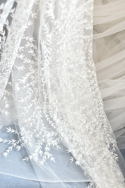 135cm Width x 95cm Length Vine Branch Embroidered Wedding Bridal Dress iriz Lace 135cm Width x 95cm Length Vine Branch Embroidered Wedding Bridal Dress iriz Lace