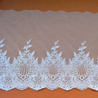 3 Yards of 23cm Width Vintage Floral Embroidery Sewing Lace Trim