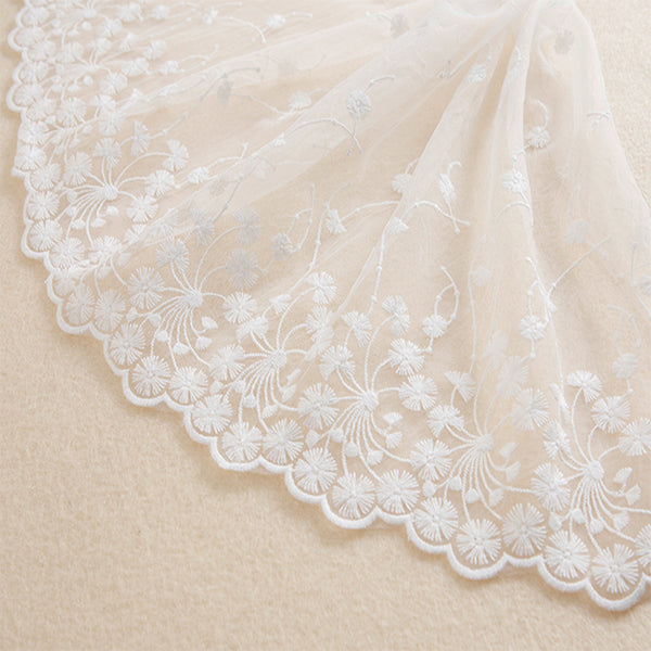 2 Yards of 30cm Width Three-dimensional Floral Embroidery Lace Tulle Trim