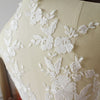 ウェディング ドレスの生地の付属品のための花のパターンの刺繍の縫うパッチ