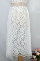 1.5 Meter x 1.5 Meter Poppy Floral Lace Fabric