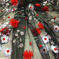 幅135cm×長さ95cm 高級感のある鮮やかな3D花と花の刺繍レース生地